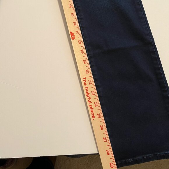 Talbots NWT Straight Leg Jeans Starlight Wash Size 14W - Picture 9 of 13